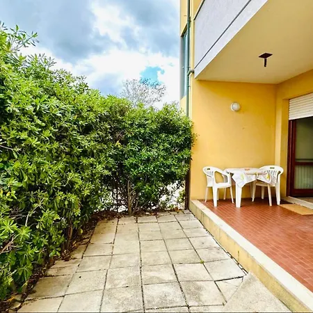 Nonno Pino A 50m Dal Mare Apartment