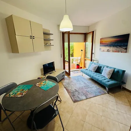 Nonno Pino A 50m Dal Mare Apartment *