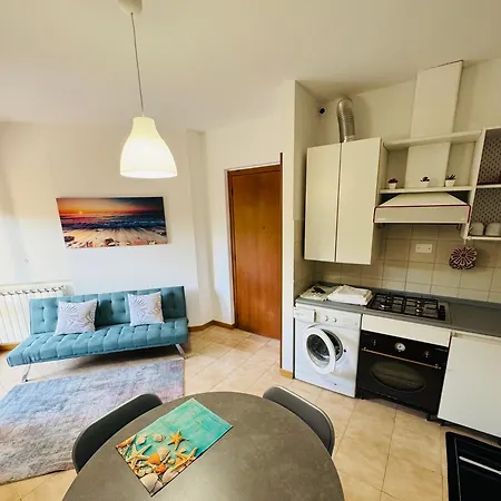 Nonno Pino A 50m Dal Mare Apartment *